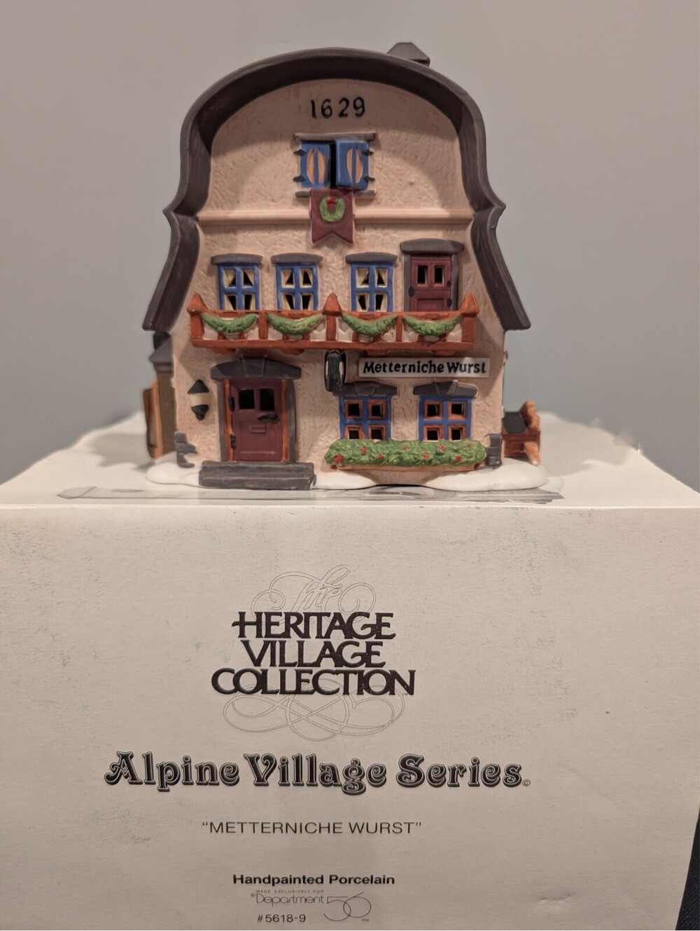 Dept 56 Alpine Village Metterniche Wurst 56190 Sausage Shop Box Light